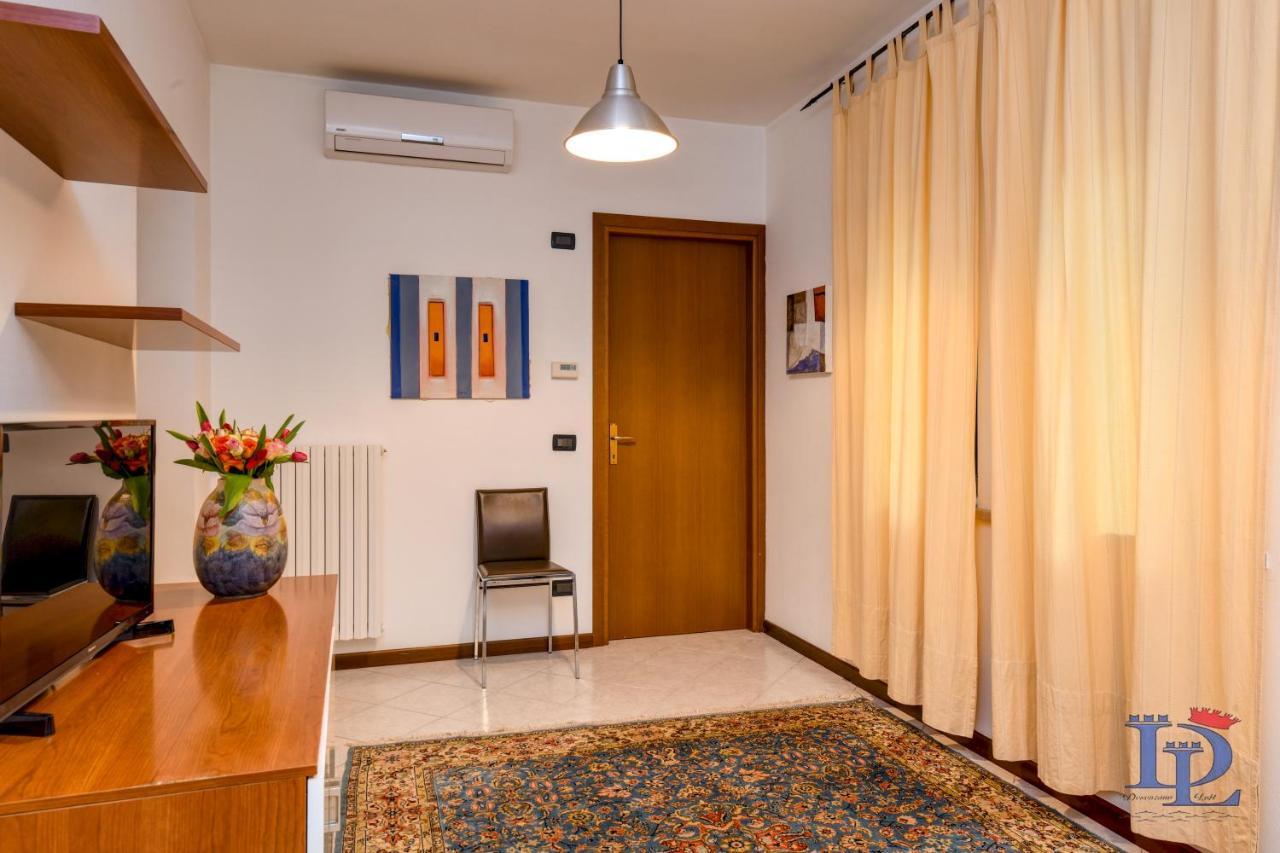 Desenzanoloft Blue Lake Star Apartman Desenzano del Garda Kültér fotó