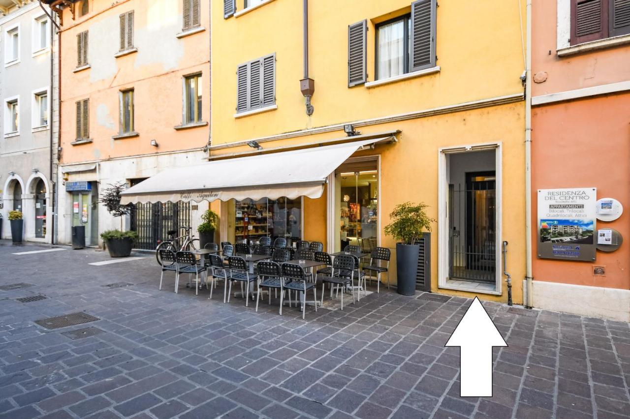 Desenzanoloft Blue Lake Star Apartman Desenzano del Garda Kültér fotó