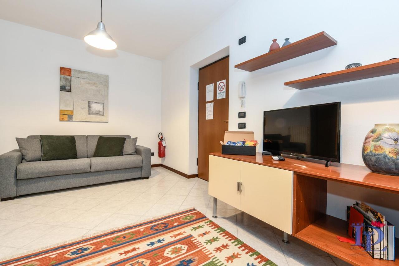 Desenzanoloft Blue Lake Star Apartman Desenzano del Garda Kültér fotó